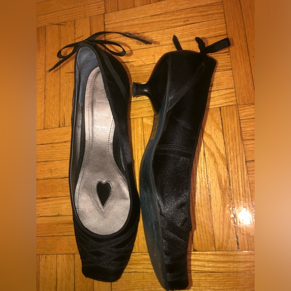 ELLE vintage coquette ballerina kitten heels (size: 7.5) - Picture 3 of 7